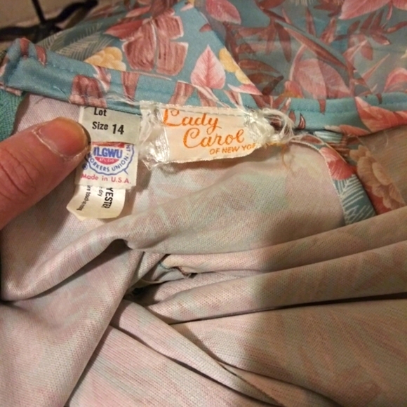 Vintage 1970's Lady Carol Blue Multi Tropical Floral, Sheer Sleeved Midi Dress - Picture 6 of 8